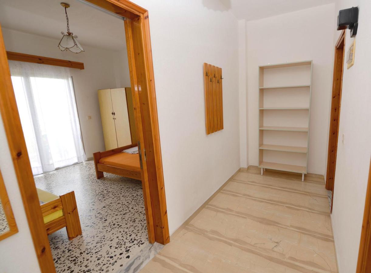 Apartments Ziogas ปาราเลีย สโกทินิส ภายนอก รูปภาพ